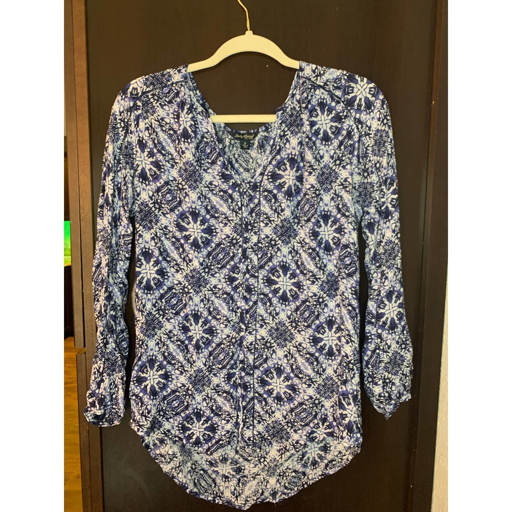Lucky Brand Women's 3/4 length Sleeve Lightweight Blouse- S